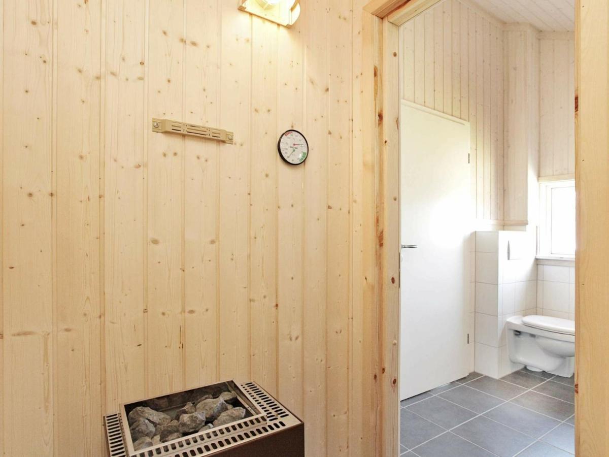 6 Person Holiday Home In Gro Enbrode Großenbrode Exteriör bild